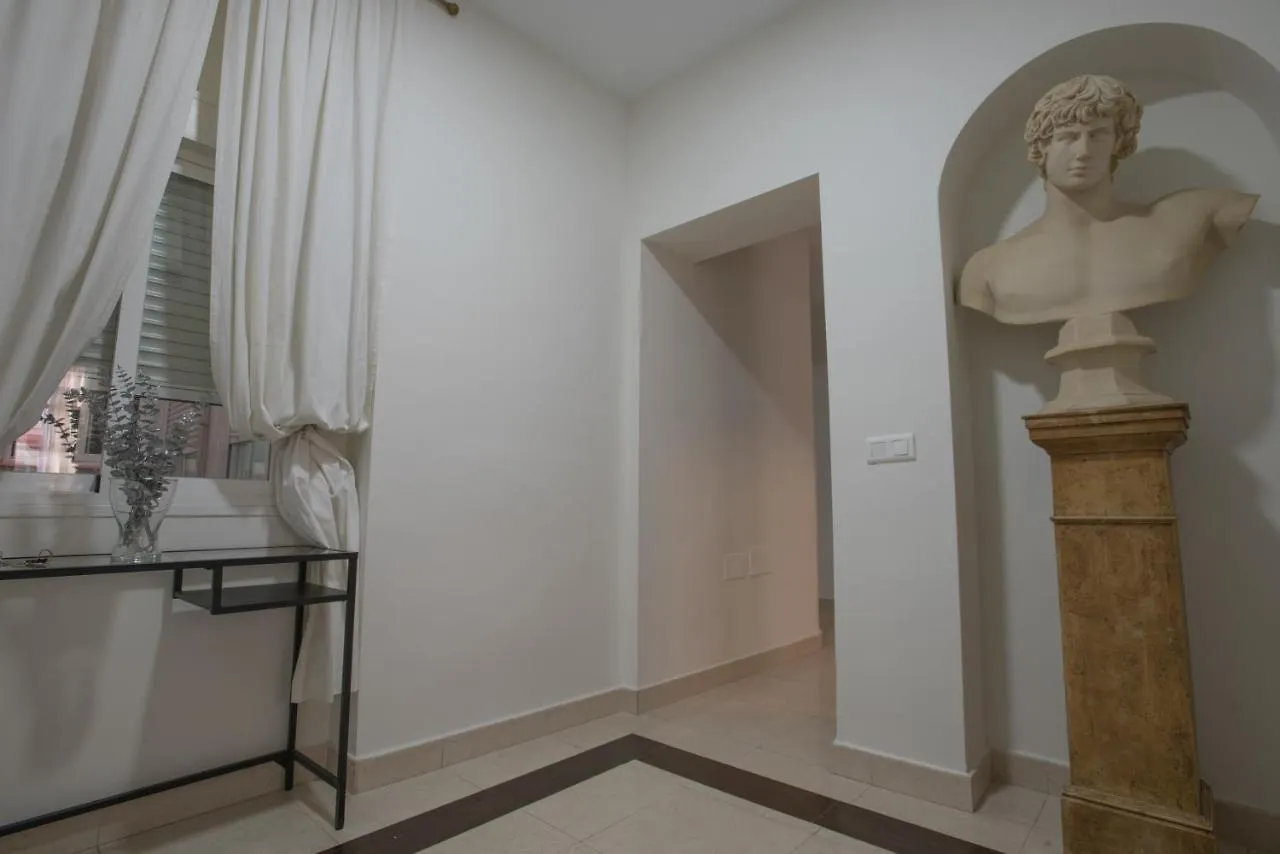 Carreteria 73 Malaga Center Apartment
